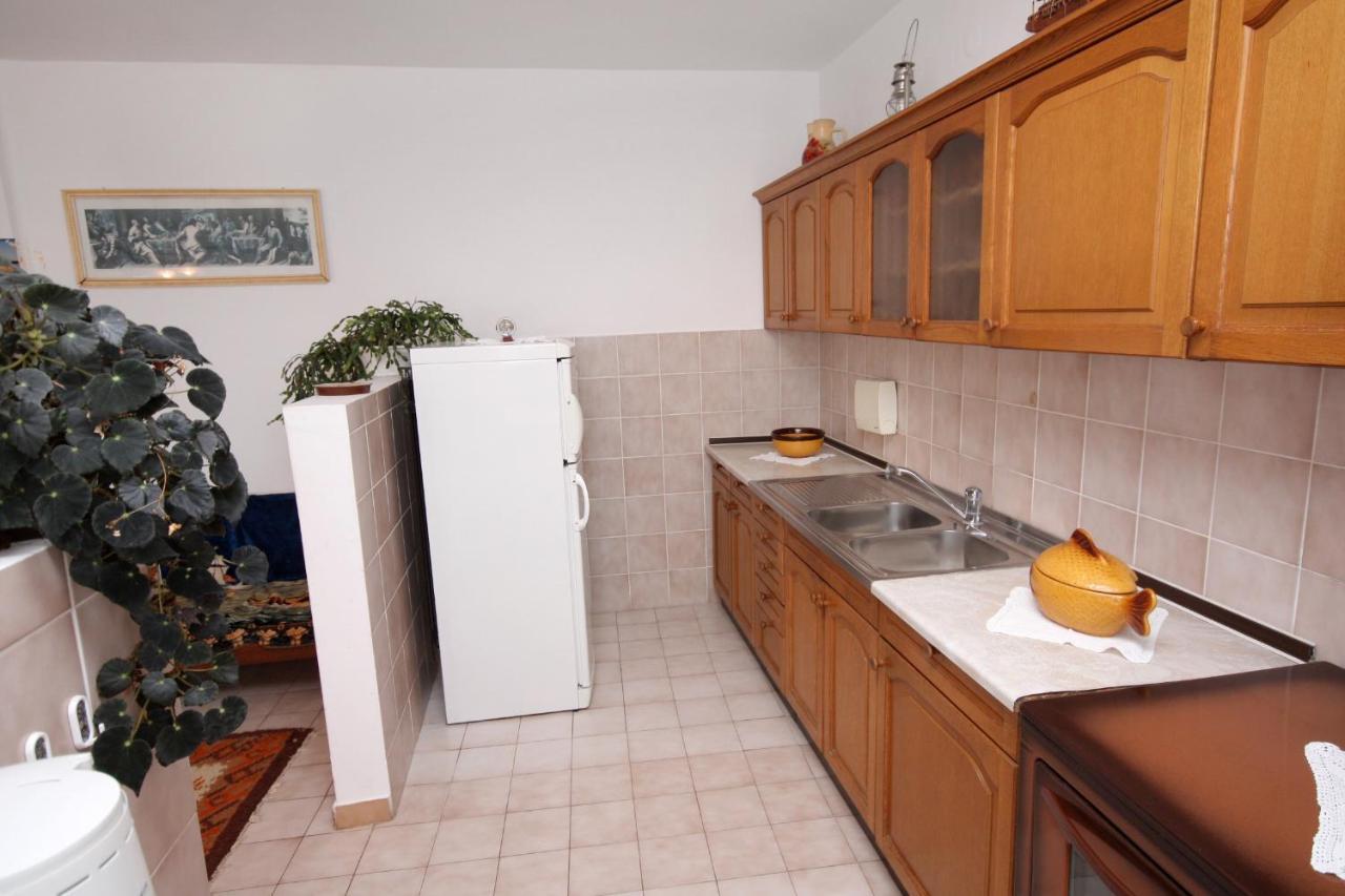 Apartment Kampor 5032A Kültér fotó